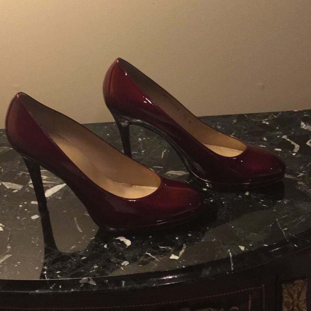 Stuart Weitzman Burgundy Patent Leather Pumps